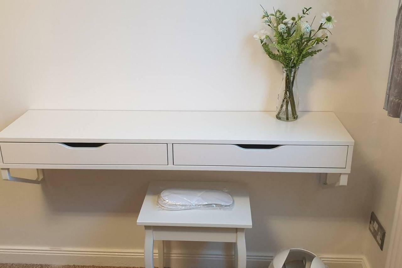 The Beach Apartment, Near Outlander Location เคิร์กคาลดี ภายนอก รูปภาพ
